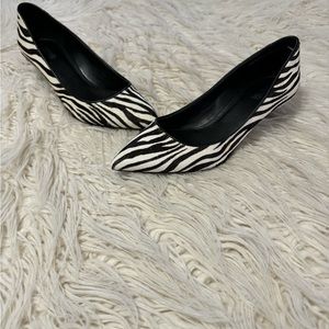 Michael Kors calf hair leather pump size 7 1/2 kitten heel pointy toe